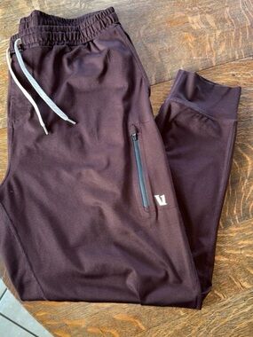 Vuori Men’s Sunday Performance Joggers